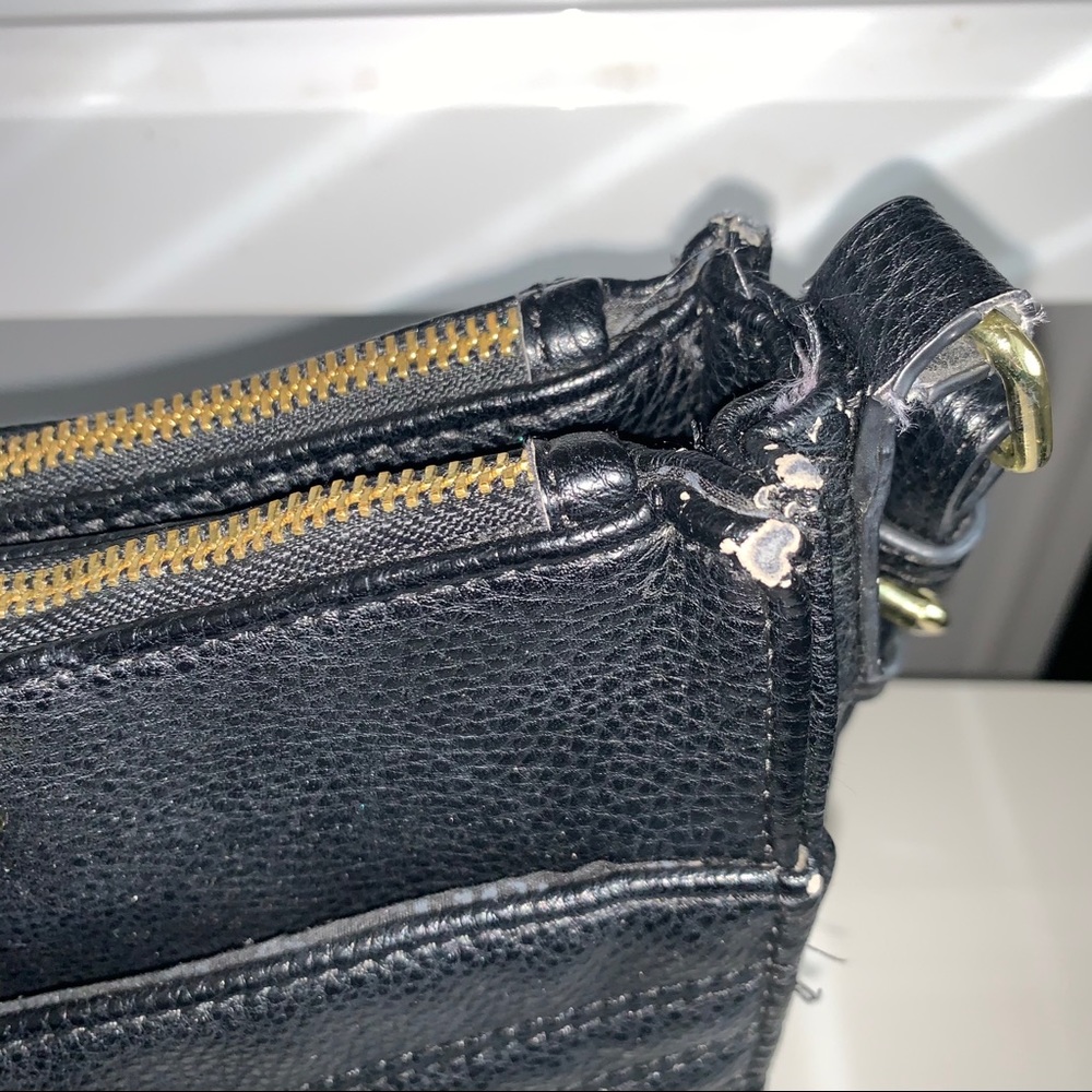 Steve Madden Black Crossbody - Picture 4 of 12